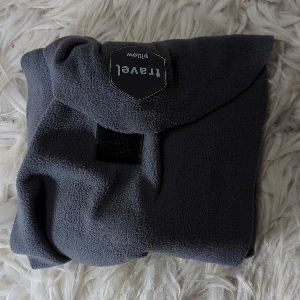 Travel pillow